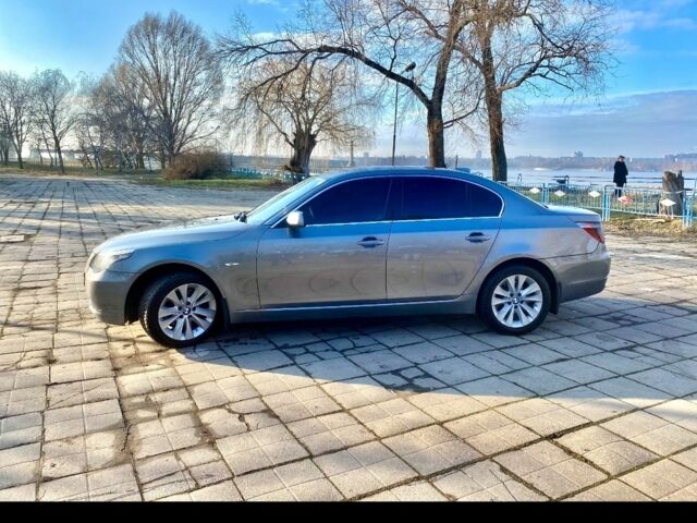 Серый БМВ М5, объемом двигателя 3 л и пробегом 320 тыс. км за 10300 $, фото 3 на Automoto.ua