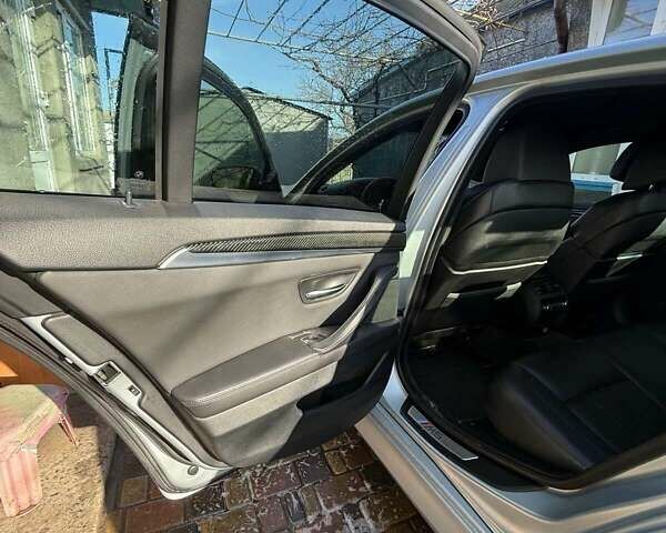 Серый БМВ М5, объемом двигателя 4.39 л и пробегом 190 тыс. км за 31500 $, фото 19 на Automoto.ua