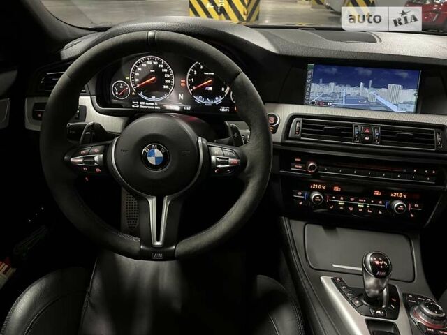 Сірий БМВ М5, об'ємом двигуна 4.39 л та пробігом 99 тис. км за 33700 $, фото 40 на Automoto.ua