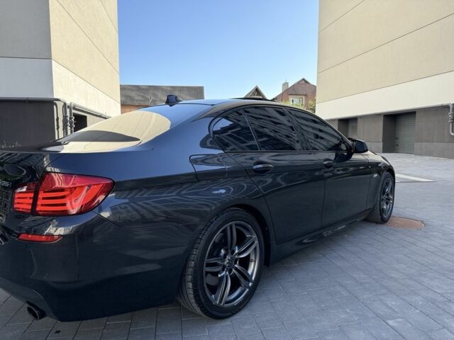 Серый БМВ М5, объемом двигателя 3 л и пробегом 281 тыс. км за 14499 $, фото 7 на Automoto.ua