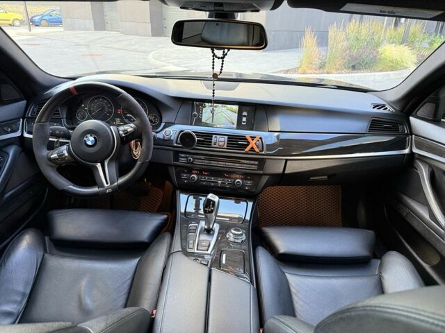 Серый БМВ М5, объемом двигателя 3 л и пробегом 281 тыс. км за 14499 $, фото 2 на Automoto.ua