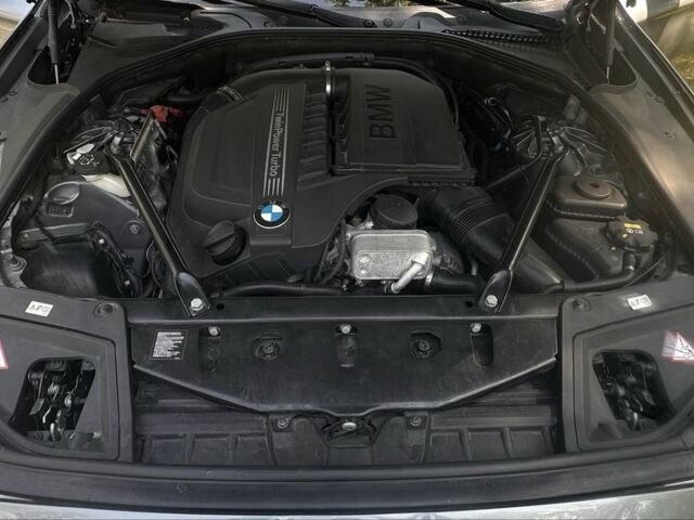 Серый БМВ М5, объемом двигателя 2.98 л и пробегом 198 тыс. км за 22500 $, фото 6 на Automoto.ua