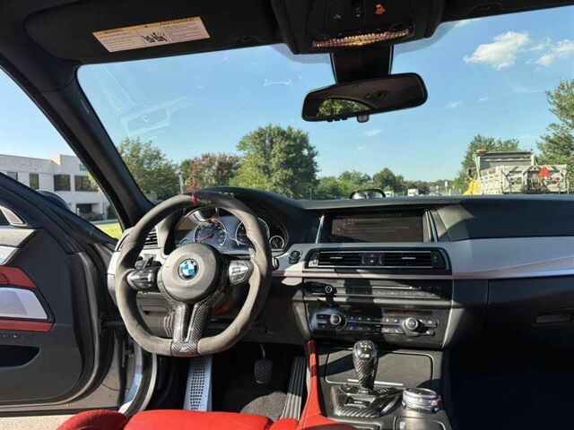 Сірий БМВ М5, об'ємом двигуна 4.4 л та пробігом 120 тис. км за 12900 $, фото 16 на Automoto.ua