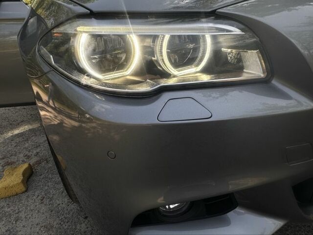 Серый БМВ М5, объемом двигателя 2.98 л и пробегом 198 тыс. км за 22500 $, фото 3 на Automoto.ua