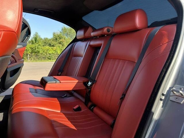 Сірий БМВ М5, об'ємом двигуна 4.4 л та пробігом 120 тис. км за 12900 $, фото 11 на Automoto.ua
