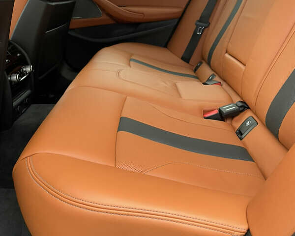 Серый БМВ М5, объемом двигателя 4.39 л и пробегом 38 тыс. км за 68250 $, фото 28 на Automoto.ua