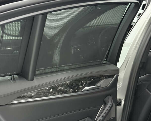 Серый БМВ М5, объемом двигателя 4.4 л и пробегом 82 тыс. км за 90000 $, фото 18 на Automoto.ua