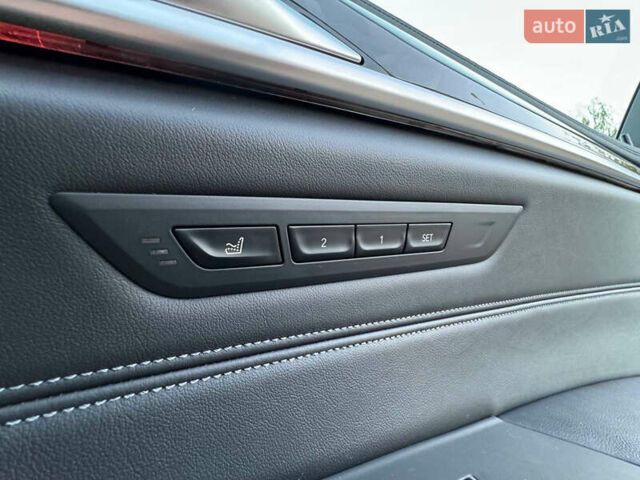 Серый БМВ М5, объемом двигателя 4.39 л и пробегом 89 тыс. км за 109000 $, фото 59 на Automoto.ua