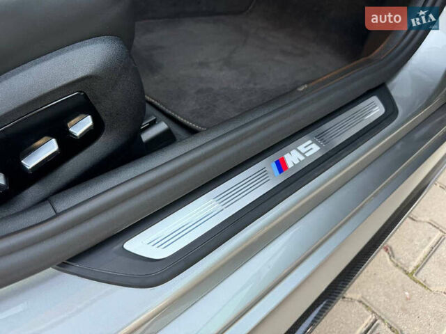 Серый БМВ М5, объемом двигателя 4.39 л и пробегом 89 тыс. км за 109000 $, фото 60 на Automoto.ua