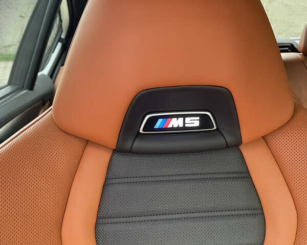 Серый БМВ М5, объемом двигателя 4.39 л и пробегом 38 тыс. км за 68250 $, фото 50 на Automoto.ua