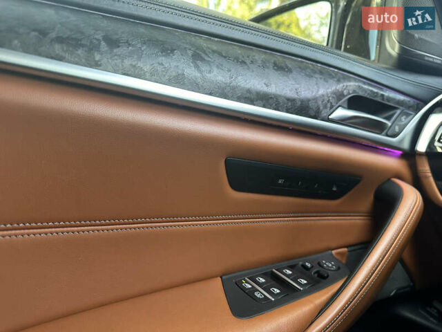 Серый БМВ М5, объемом двигателя 4.39 л и пробегом 71 тыс. км за 66900 $, фото 43 на Automoto.ua