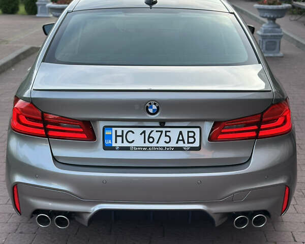 Серый БМВ М5, объемом двигателя 4.39 л и пробегом 38 тыс. км за 65500 $, фото 6 на Automoto.ua