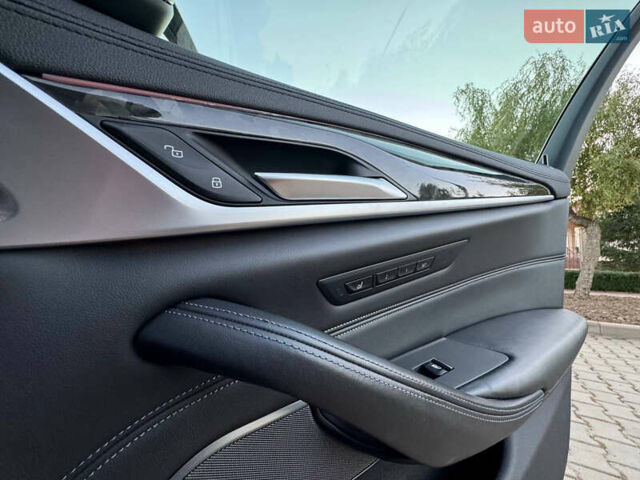 Серый БМВ М5, объемом двигателя 4.39 л и пробегом 89 тыс. км за 109000 $, фото 58 на Automoto.ua