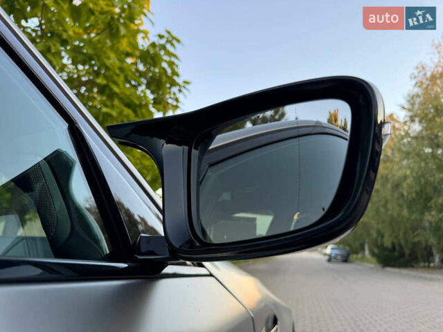 Серый БМВ М5, объемом двигателя 4.39 л и пробегом 89 тыс. км за 109000 $, фото 35 на Automoto.ua