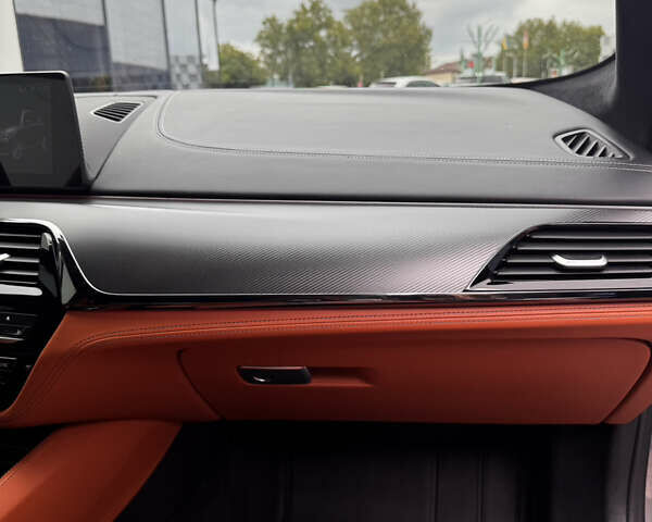 Сірий БМВ М5, об'ємом двигуна 4.39 л та пробігом 84 тис. км за 68500 $, фото 18 на Automoto.ua