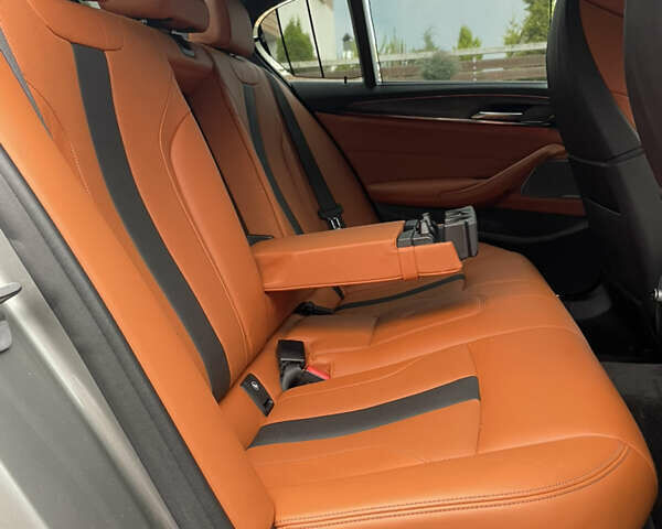 Серый БМВ М5, объемом двигателя 4.39 л и пробегом 38 тыс. км за 68250 $, фото 29 на Automoto.ua