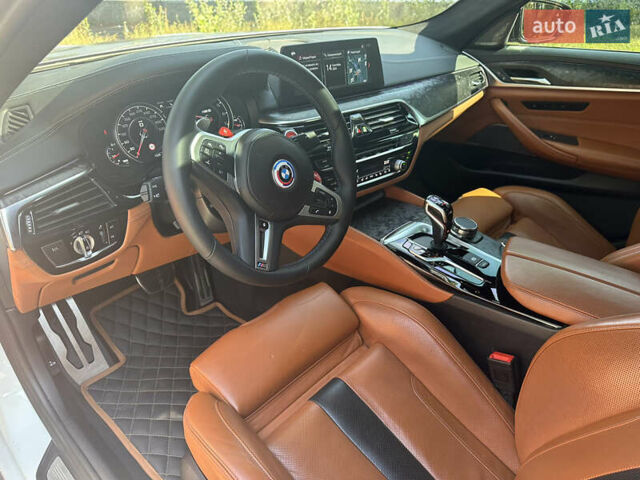 Серый БМВ М5, объемом двигателя 4.39 л и пробегом 71 тыс. км за 66900 $, фото 37 на Automoto.ua