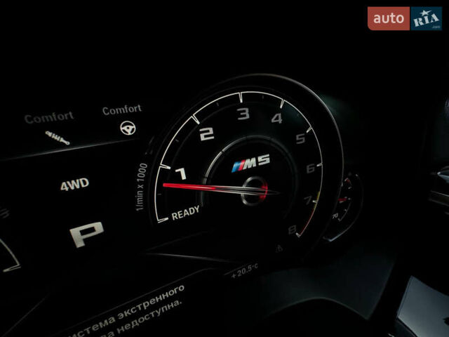 Серый БМВ М5, объемом двигателя 4.39 л и пробегом 89 тыс. км за 109000 $, фото 80 на Automoto.ua