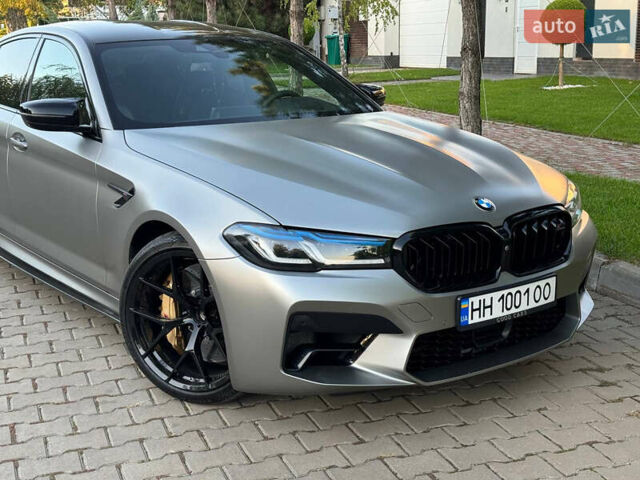 Серый БМВ М5, объемом двигателя 4.39 л и пробегом 89 тыс. км за 109000 $, фото 4 на Automoto.ua