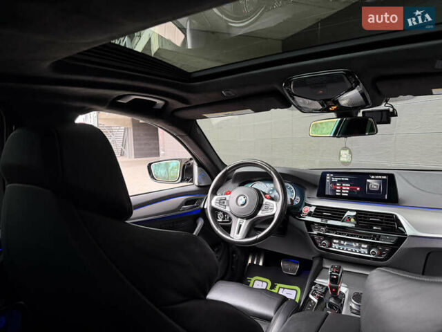 Серый БМВ М5, объемом двигателя 4.39 л и пробегом 68 тыс. км за 62000 $, фото 18 на Automoto.ua