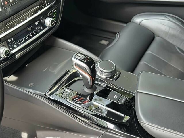 Серый БМВ М5, объемом двигателя 4.4 л и пробегом 34 тыс. км за 24000 $, фото 8 на Automoto.ua