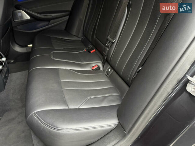 Серый БМВ М5, объемом двигателя 4.39 л и пробегом 68 тыс. км за 62000 $, фото 39 на Automoto.ua