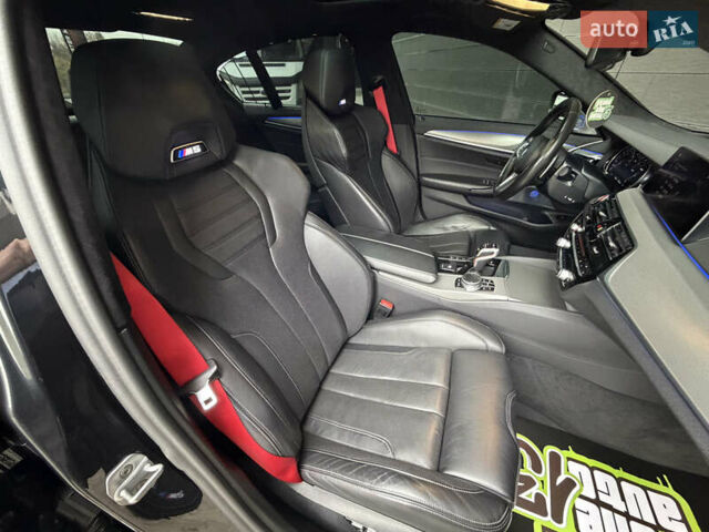 Серый БМВ М5, объемом двигателя 4.39 л и пробегом 68 тыс. км за 62000 $, фото 35 на Automoto.ua