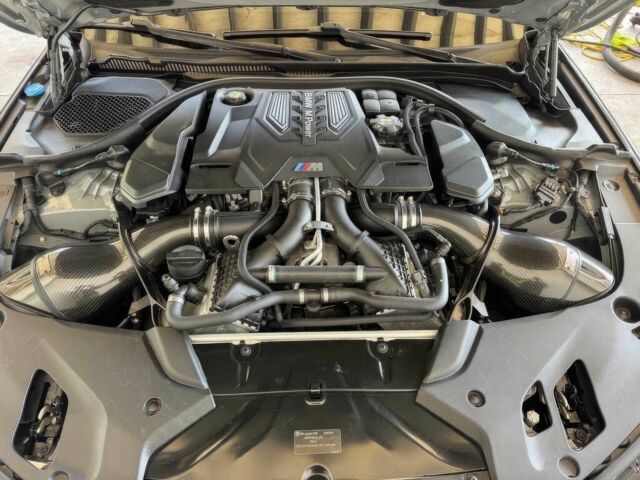 Серый БМВ М5, объемом двигателя 4.4 л и пробегом 49 тыс. км за 23500 $, фото 17 на Automoto.ua