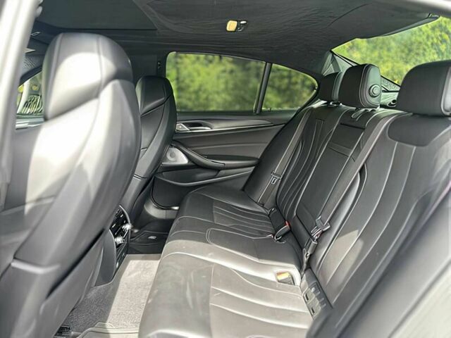 Серый БМВ М5, объемом двигателя 4.4 л и пробегом 34 тыс. км за 24000 $, фото 12 на Automoto.ua