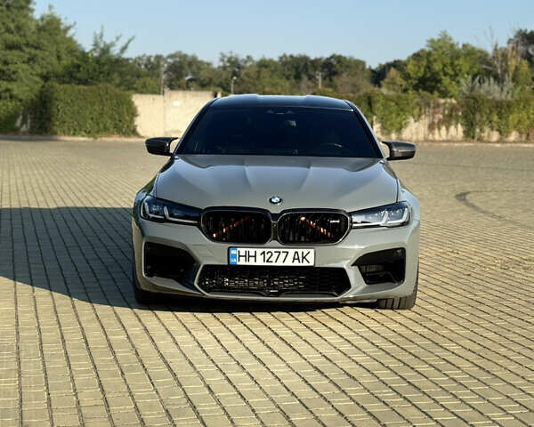 Серый БМВ М5, объемом двигателя 4.39 л и пробегом 61 тыс. км за 66900 $, фото 1 на Automoto.ua