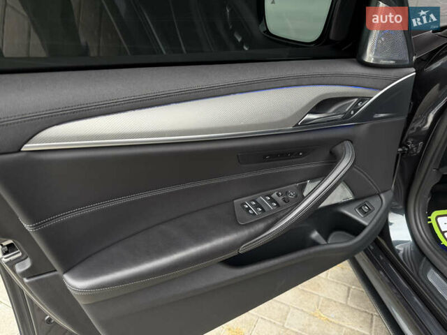 Серый БМВ М5, объемом двигателя 4.39 л и пробегом 68 тыс. км за 62000 $, фото 42 на Automoto.ua