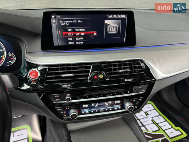 Серый БМВ М5, объемом двигателя 4.39 л и пробегом 68 тыс. км за 62000 $, фото 20 на Automoto.ua