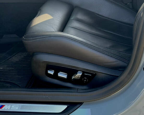 Серый БМВ М5, объемом двигателя 4.39 л и пробегом 61 тыс. км за 66900 $, фото 34 на Automoto.ua