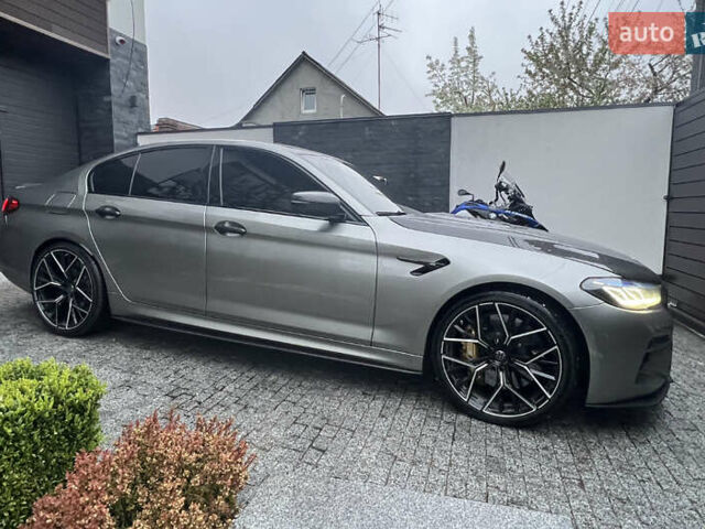 БМВ М5 2020 в Днепре (Днепропетровске) на Automoto.ua Серый БМВ М5, объемом двигателя 4.4 л и пробегом 40 тыс. км за 135000 $, фото 10 на Automoto.ua