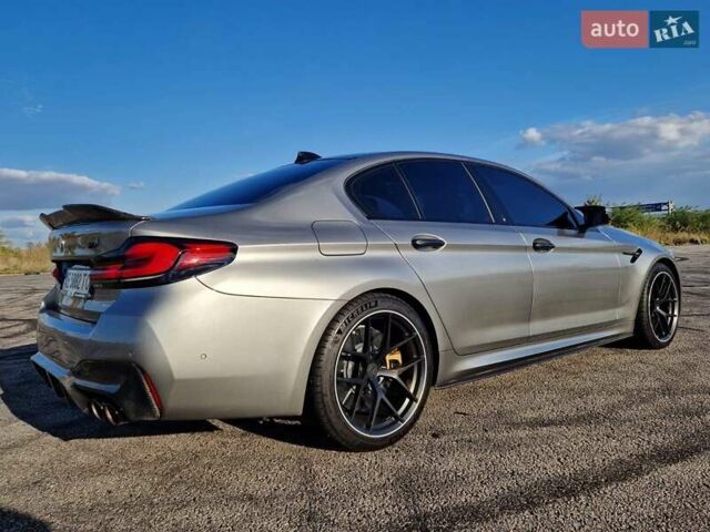БМВ М5 2020 в Днепре (Днепропетровске) на Automoto.ua Серый БМВ М5, объемом двигателя 4.4 л и пробегом 40 тыс. км за 135000 $, фото 6 на Automoto.ua