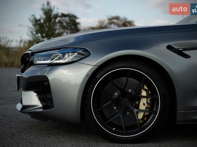 БМВ М5 2020 в Днепре (Днепропетровске) на Automoto.ua Серый БМВ М5, объемом двигателя 4.4 л и пробегом 40 тыс. км за 135000 $, фото 23 на Automoto.ua