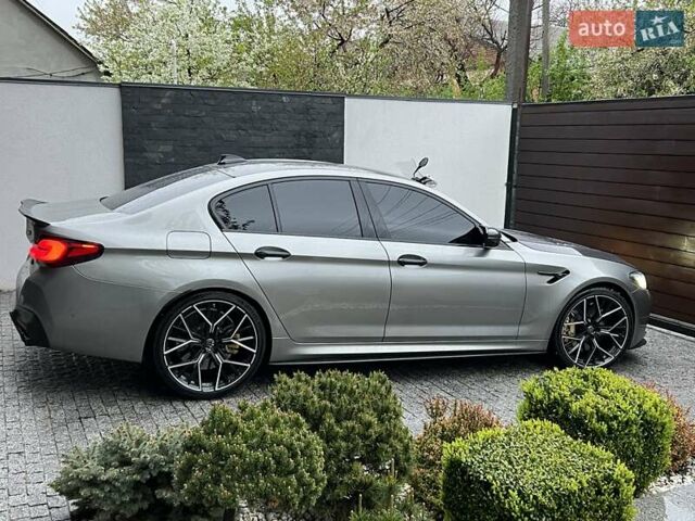 БМВ М5 2020 в Днепре (Днепропетровске) на Automoto.ua Серый БМВ М5, объемом двигателя 4.4 л и пробегом 40 тыс. км за 135000 $, фото 3 на Automoto.ua