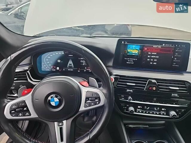 Серый БМВ М5, объемом двигателя 4.4 л и пробегом 58 тыс. км за 73500 $, фото 7 на Automoto.ua