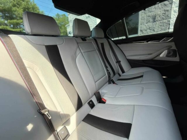 Серый БМВ М5, объемом двигателя 4.4 л и пробегом 19 тыс. км за 43000 $, фото 13 на Automoto.ua