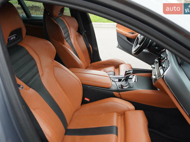 Серый БМВ М5, объемом двигателя 4.39 л и пробегом 43 тыс. км за 109000 $, фото 36 на Automoto.ua