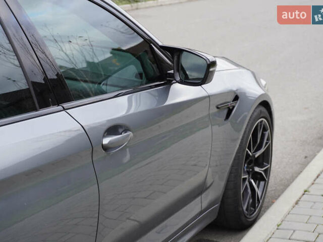 Серый БМВ М5, объемом двигателя 4.39 л и пробегом 43 тыс. км за 109000 $, фото 23 на Automoto.ua