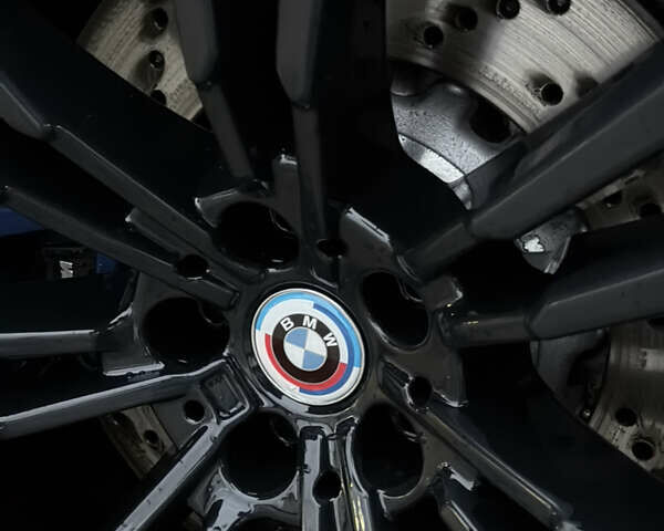 Серый БМВ М5, объемом двигателя 4.39 л и пробегом 82 тыс. км за 78000 $, фото 30 на Automoto.ua