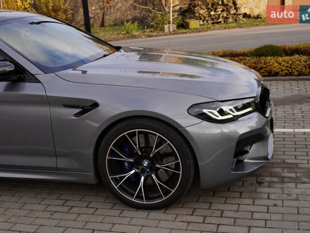 Серый БМВ М5, объемом двигателя 4.39 л и пробегом 43 тыс. км за 109000 $, фото 13 на Automoto.ua