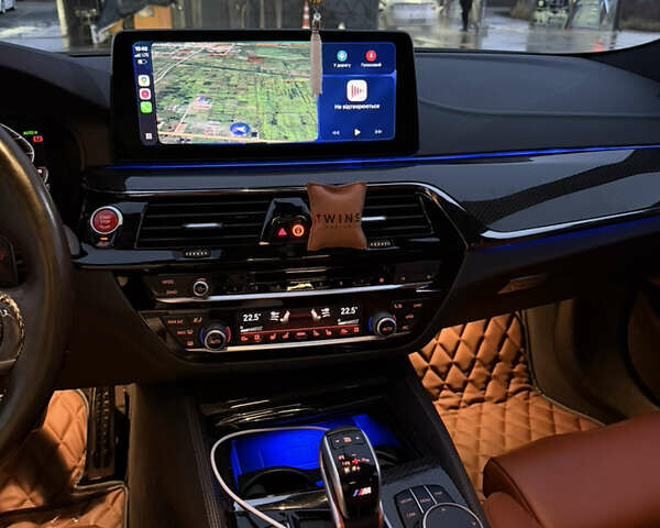 Серый БМВ М5, объемом двигателя 4.39 л и пробегом 82 тыс. км за 78000 $, фото 18 на Automoto.ua