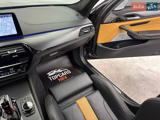 Серый БМВ М5, объемом двигателя 4.39 л и пробегом 18 тыс. км за 139500 $, фото 60 на Automoto.ua