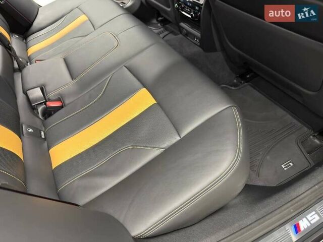 Серый БМВ М5, объемом двигателя 4.39 л и пробегом 18 тыс. км за 139500 $, фото 43 на Automoto.ua