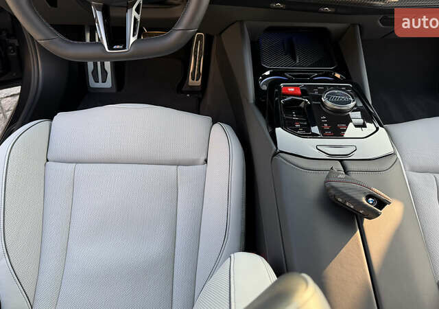 Серый БМВ М5, объемом двигателя 4.39 л и пробегом 8 тыс. км за 179900 $, фото 35 на Automoto.ua