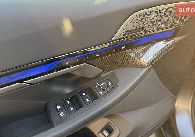 Серый БМВ М5, объемом двигателя 4.39 л и пробегом 8 тыс. км за 179900 $, фото 28 на Automoto.ua