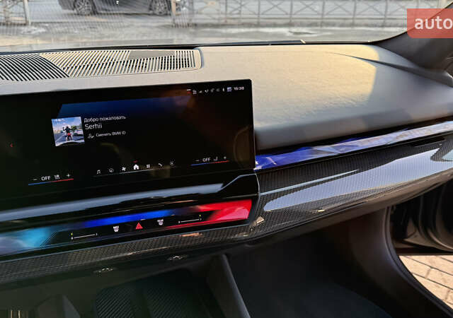 Серый БМВ М5, объемом двигателя 4.39 л и пробегом 8 тыс. км за 179900 $, фото 38 на Automoto.ua