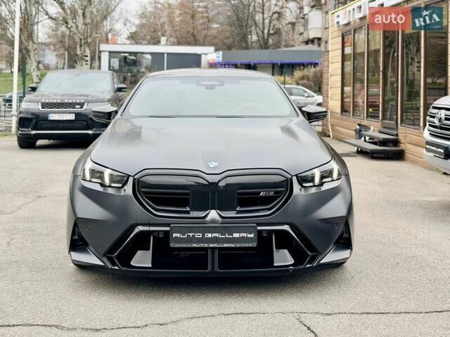 Серый БМВ М5, объемом двигателя 4.39 л и пробегом 9 тыс. км за 179500 $, фото 8 на Automoto.ua